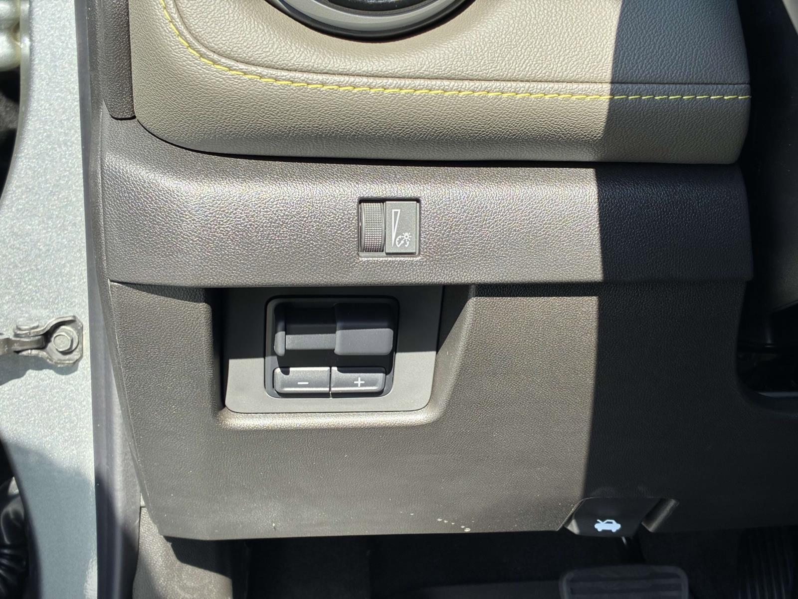 2025 Chevrolet Colorado Vehicle Photo in LOS ANGELES, CA 90007-3794