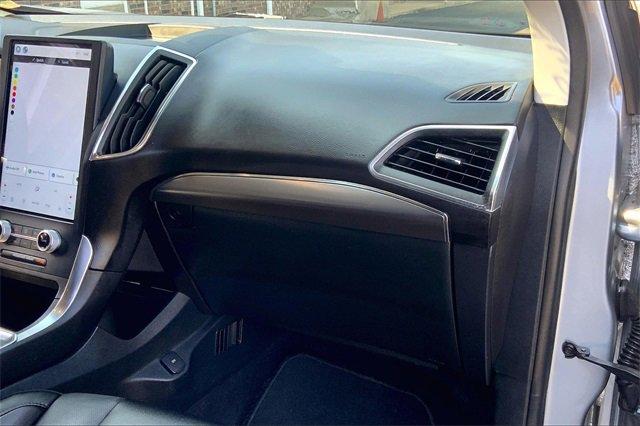 2022 Ford Edge Vehicle Photo in TOPEKA, KS 66609-0000