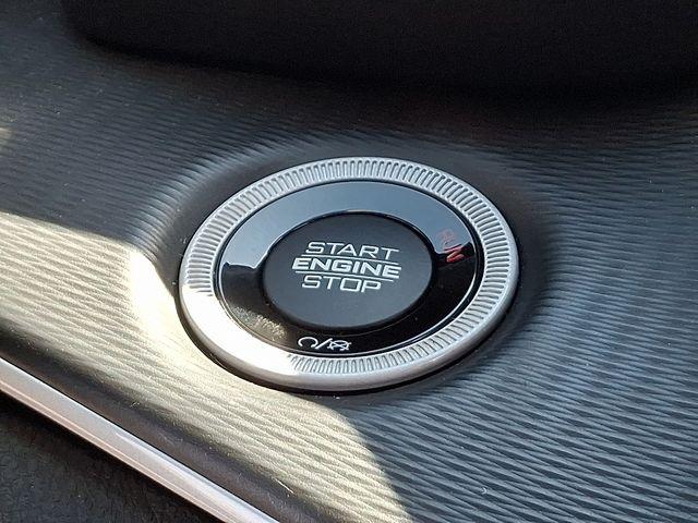 2023 Jeep Grand Cherokee Vehicle Photo in PAWLING, NY 12564-3219
