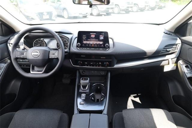 2025 Nissan Rogue Vehicle Photo in Hazelwood, MO 63042