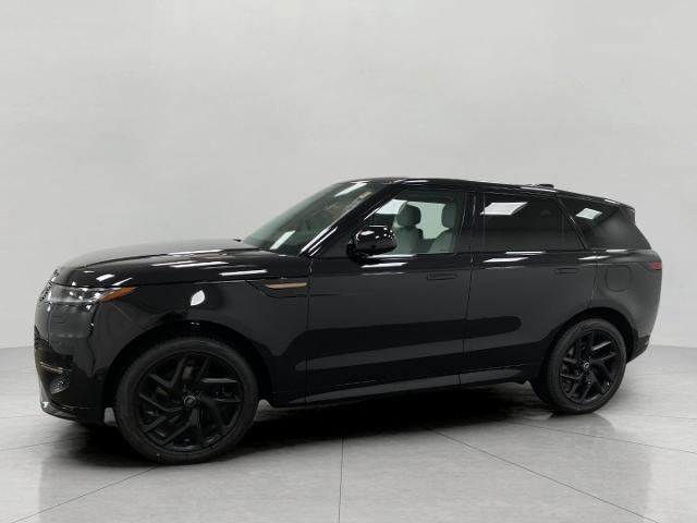 2025 Range Rover Sport Vehicle Photo in Appleton, WI 54913