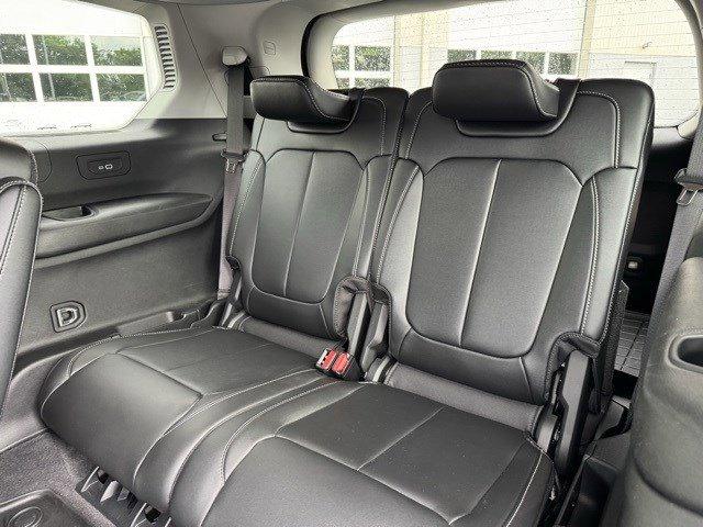 2022 Jeep Grand Cherokee L Vehicle Photo in Mechanicsburg, PA 17050-1707