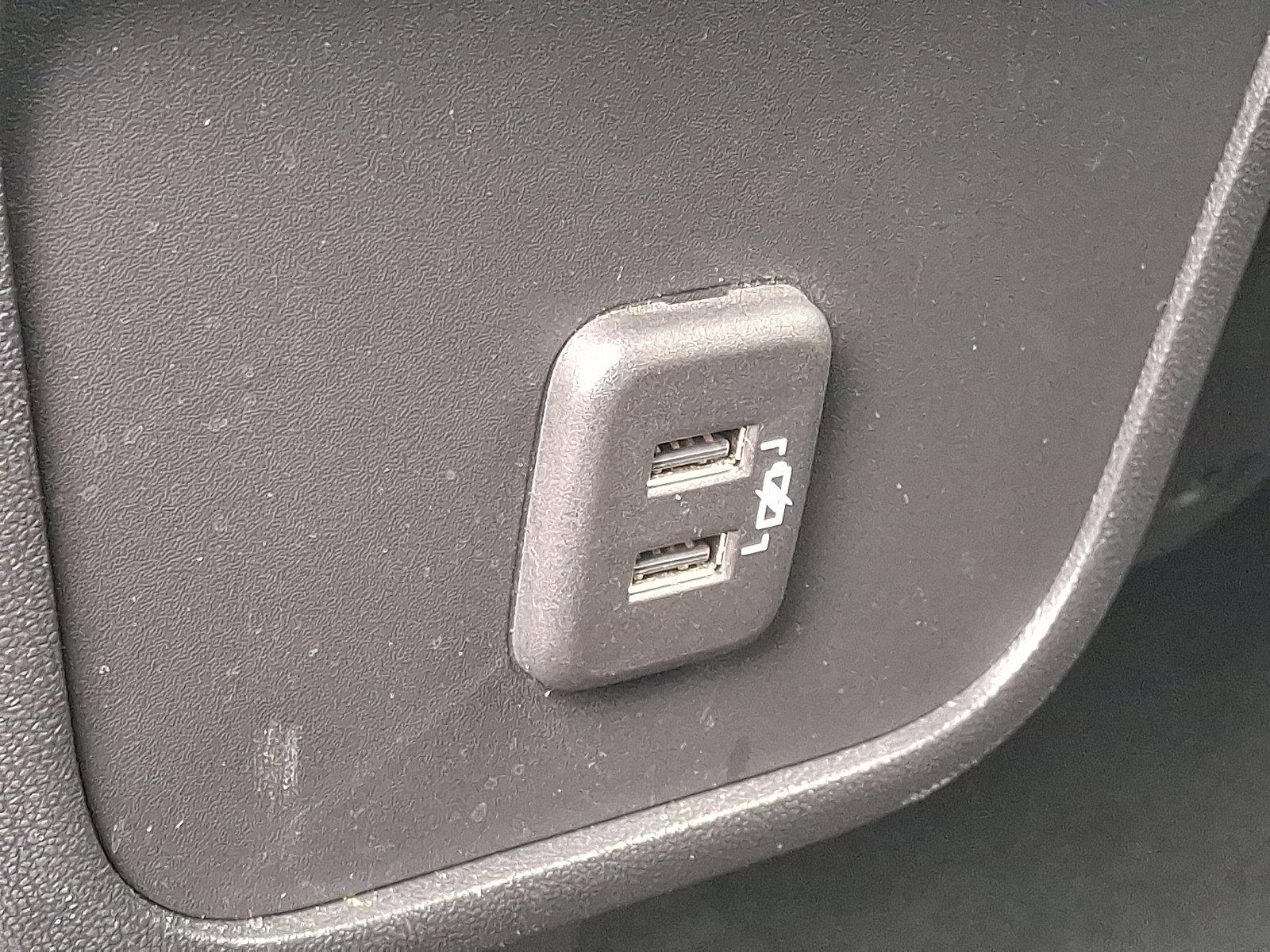 2022 Chevrolet Equinox Vehicle Photo in Trevose, PA 19053