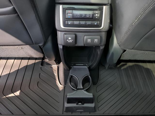 2022 Subaru Ascent Vehicle Photo in Green Bay, WI 54304