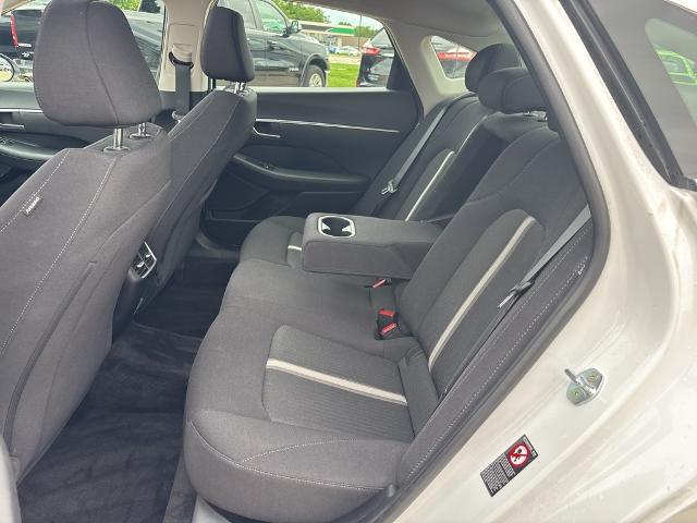 2022 Hyundai SONATA Vehicle Photo in Peoria, IL 61615