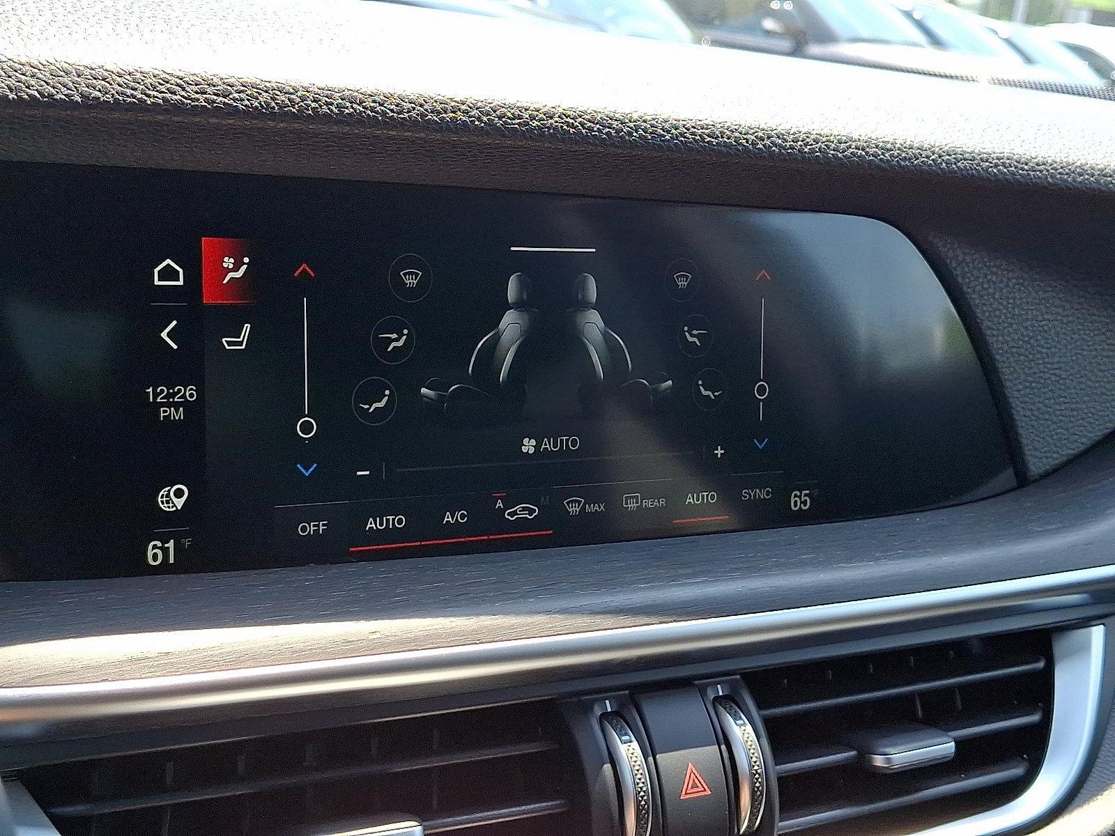 2022 Alfa Romeo Stelvio Vehicle Photo in Willow Grove, PA 19090