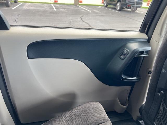 2015 Dodge Grand Caravan Vehicle Photo in GREEN BAY, WI 54304-5303
