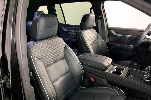 2024 GMC Acadia Vehicle Photo in INDEPENDENCE, MO 64055-1377