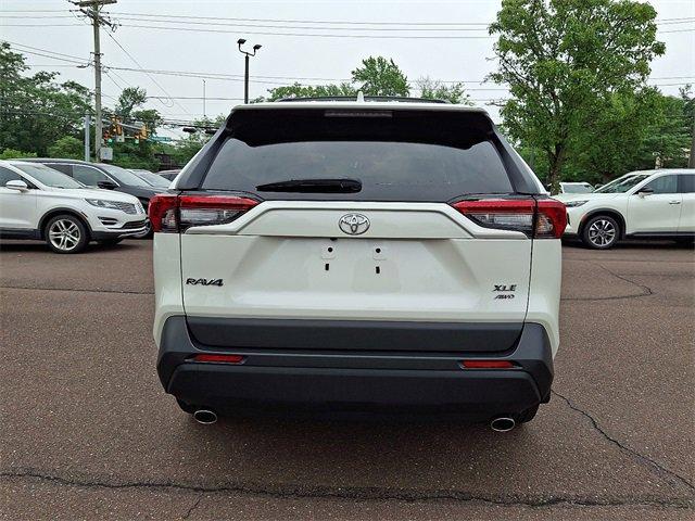 2022 Toyota RAV4 Vehicle Photo in Willow Grove, PA 19090