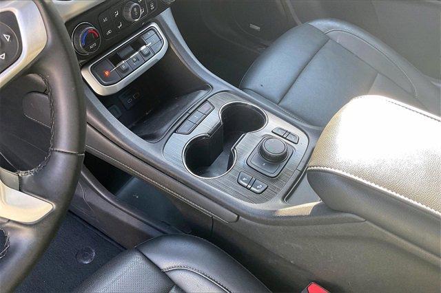 2023 GMC Acadia Vehicle Photo in INDEPENDENCE, MO 64055-1377