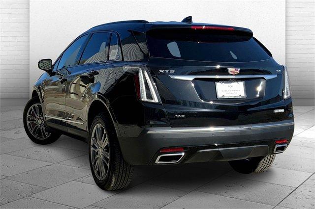 2025 Cadillac XT5 Vehicle Photo in TOPEKA, KS 66609-0000