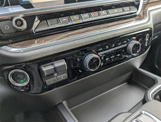 2025 Chevrolet Silverado 1500 Vehicle Photo in ENGLEWOOD, CO 80113-6708
