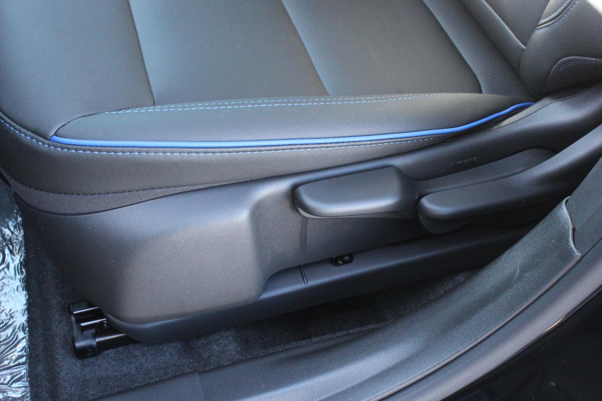 2025 Buick Envista Vehicle Photo in AURORA, CO 80012-4011