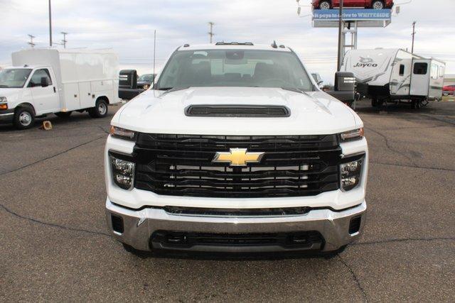 2024 Chevrolet Silverado 3500 HD Chassis Cab Vehicle Photo in SAINT CLAIRSVILLE, OH 43950-8512