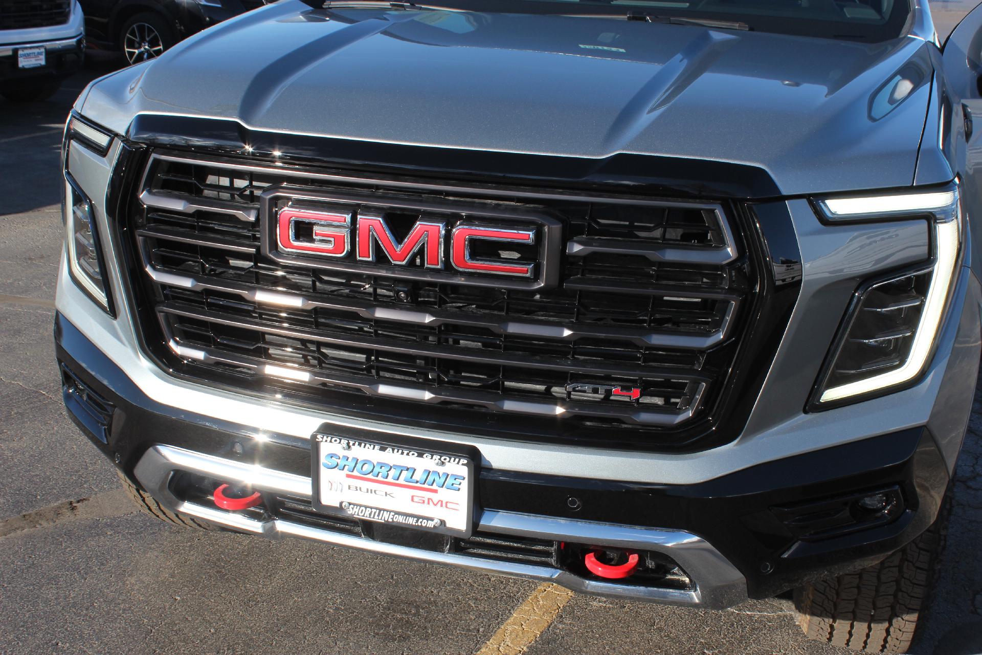 2025 GMC Yukon XL Vehicle Photo in AURORA, CO 80012-4011