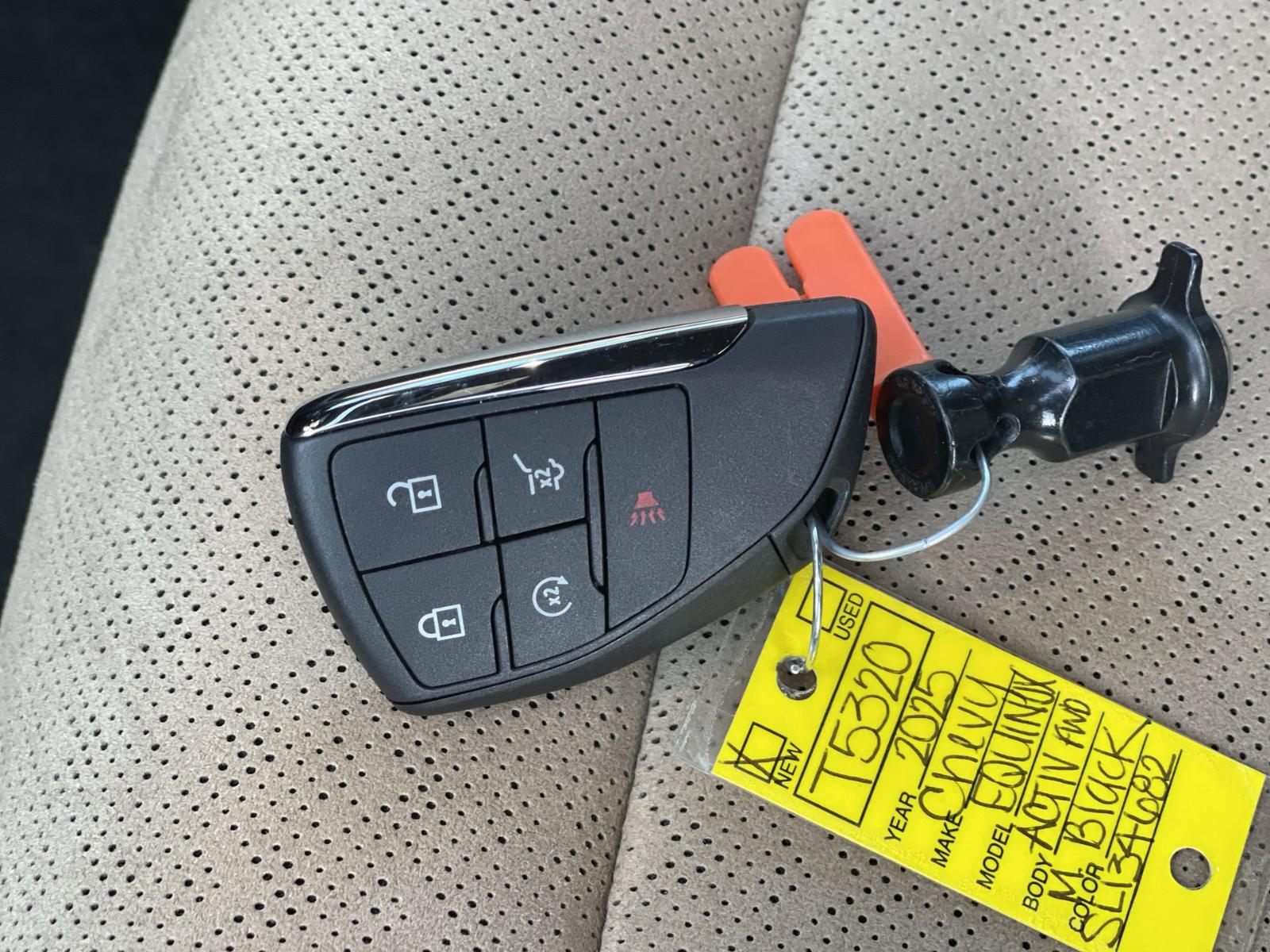 2025 Chevrolet Equinox Vehicle Photo in BENTONVILLE, AR 72712-4322