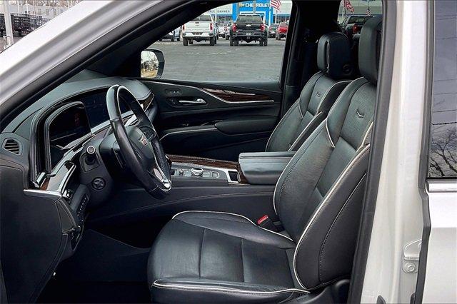 2021 Cadillac Escalade Vehicle Photo in INDEPENDENCE, MO 64055-1314