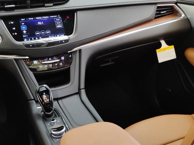2025 Cadillac XT5 Vehicle Photo in PINEVILLE, NC 28134-8495