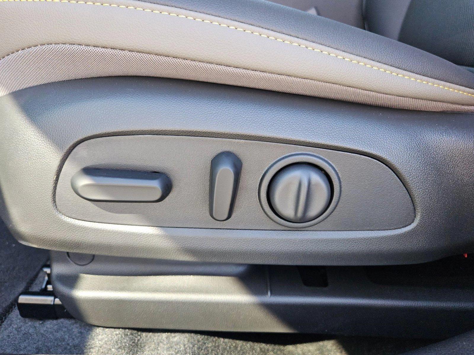2025 Chevrolet Trax Vehicle Photo in CORPUS CHRISTI, TX 78416-1100