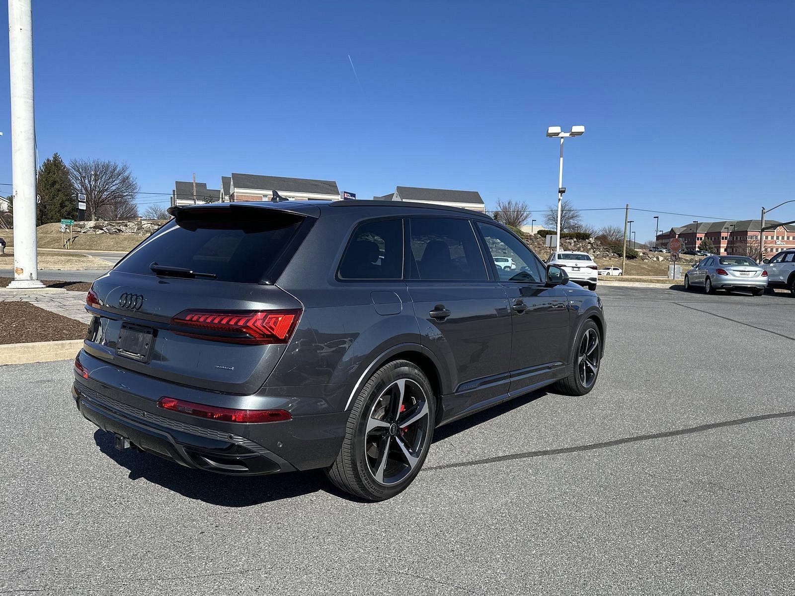 2024 Audi Q7 Vehicle Photo in Lancaster, PA 17601