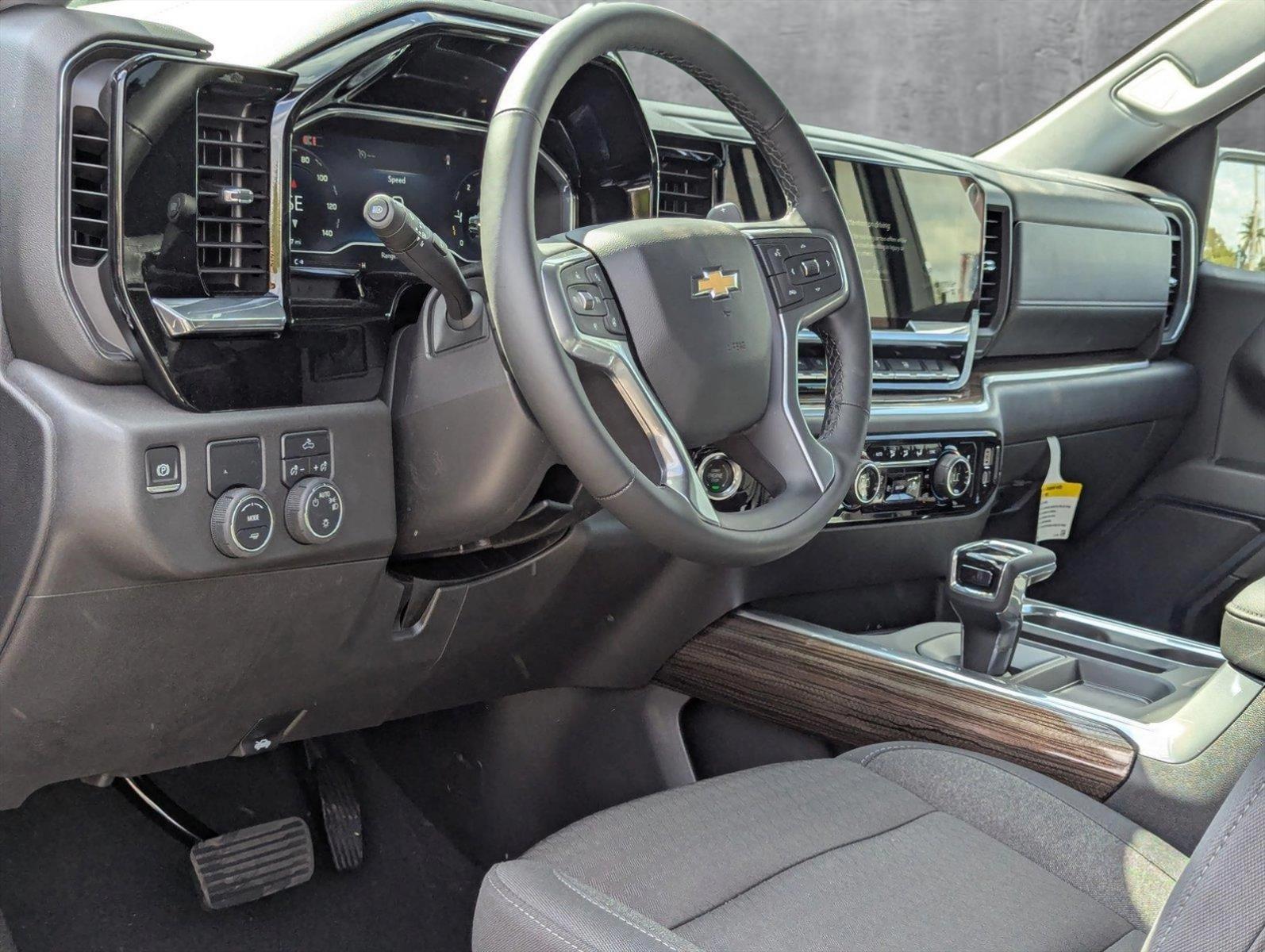 2025 Chevrolet Silverado 1500 Vehicle Photo in MIAMI, FL 33134-2699