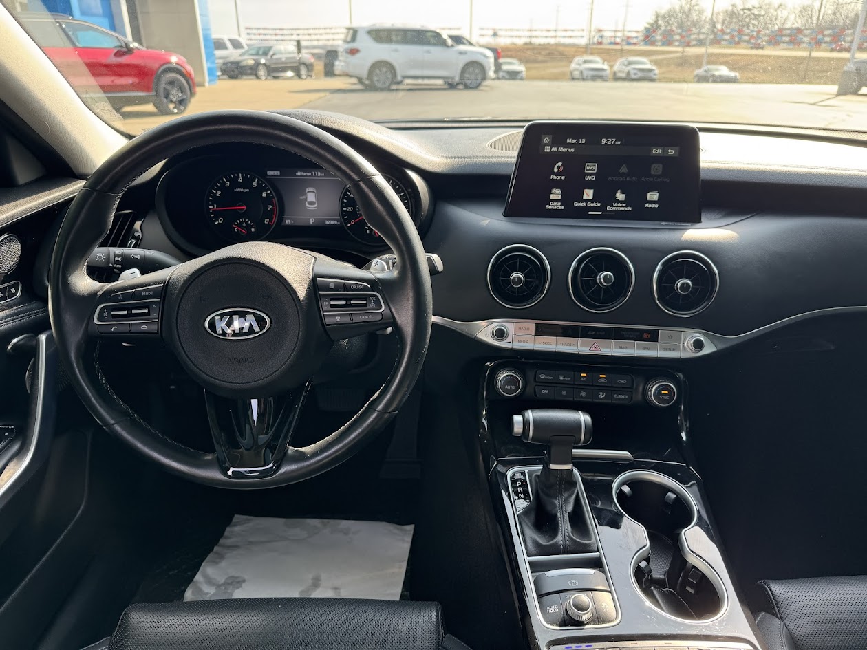 2019 Kia Stinger Vehicle Photo in BOONVILLE, IN 47601-9633