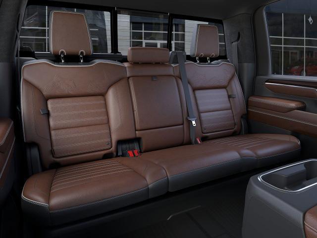 2025 GMC Sierra 2500 HD Vehicle Photo in LONE TREE, CO 80124-2750