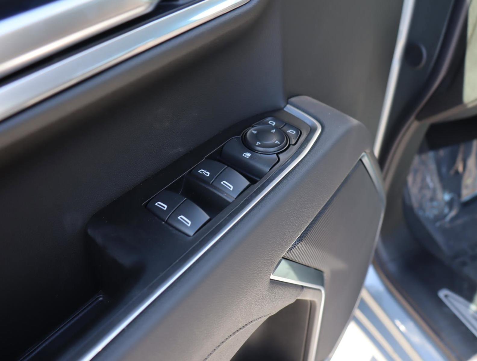 2025 Chevrolet Silverado 1500 Vehicle Photo in LOS ANGELES, CA 90007-3794