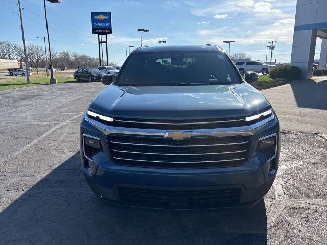 2025 Chevrolet Traverse Vehicle Photo in MANHATTAN, KS 66502-5036