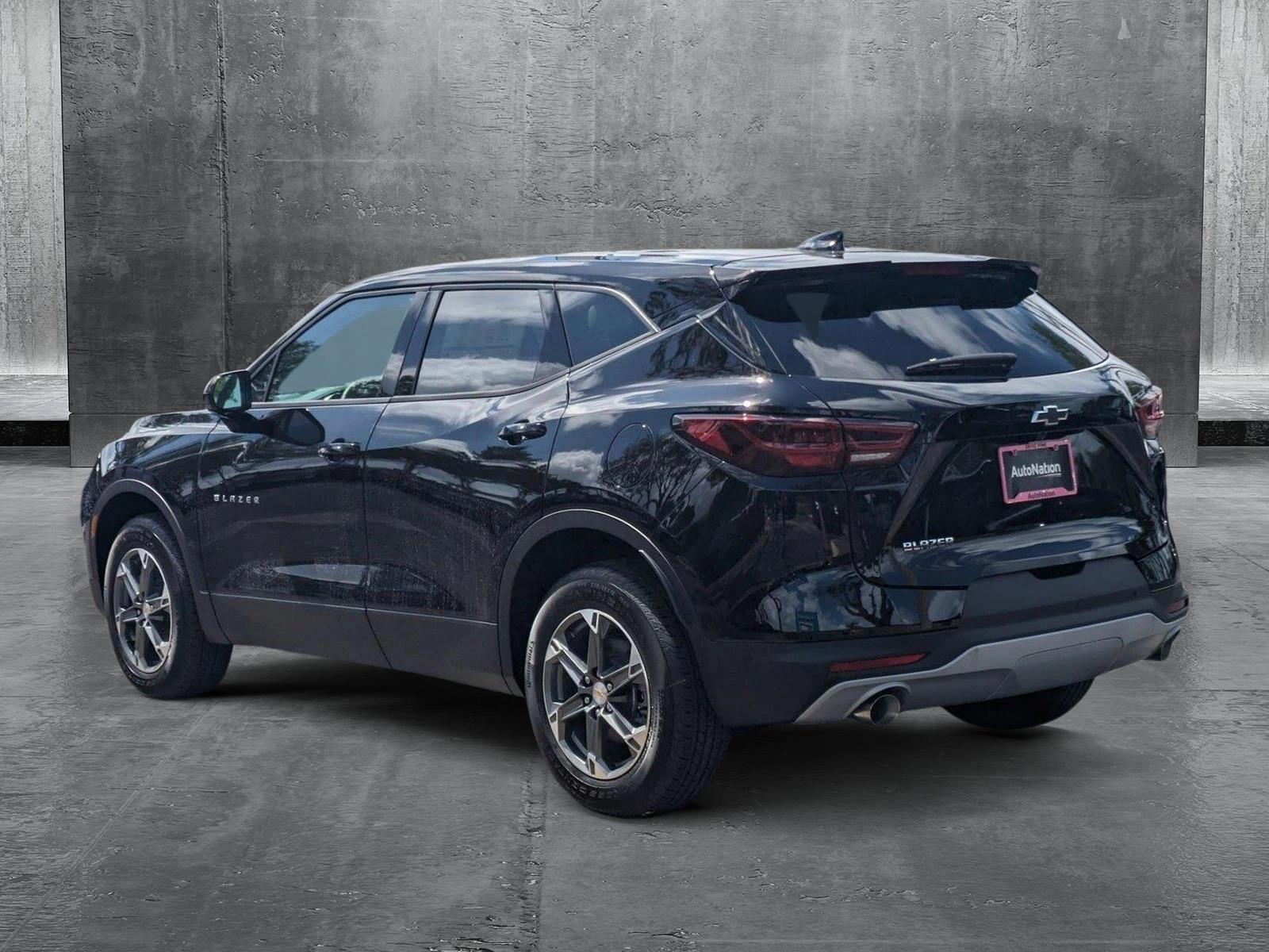 2025 Chevrolet Blazer Vehicle Photo in GREENACRES, FL 33463-3207