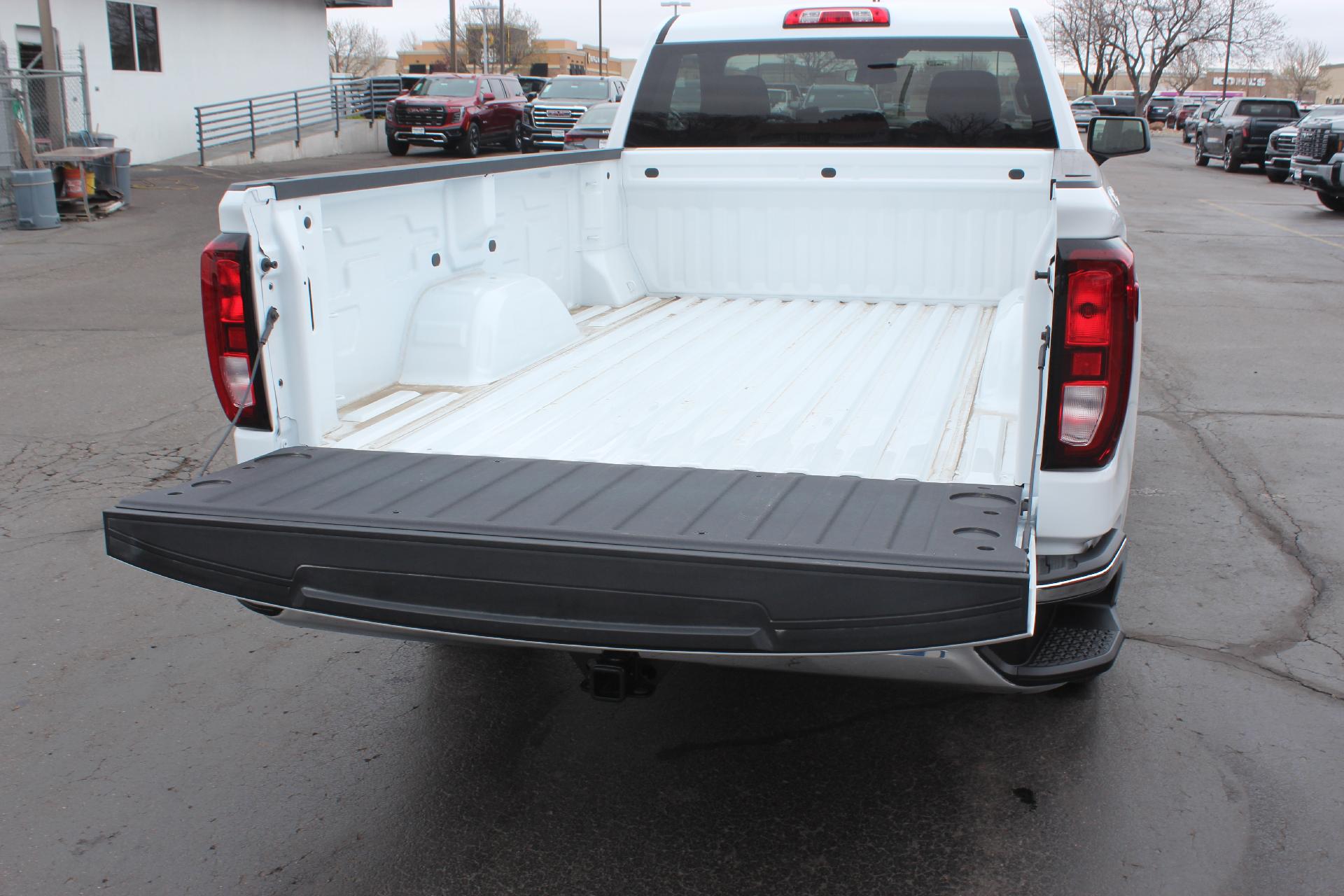 2025 GMC Sierra 1500 Vehicle Photo in AURORA, CO 80012-4011