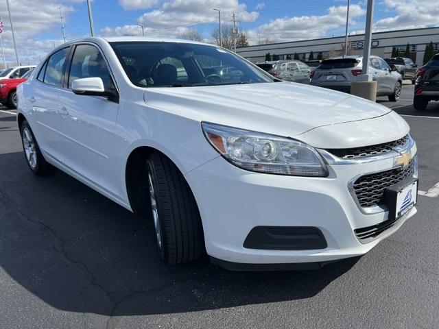 2015 Chevrolet Malibu Vehicle Photo in GREEN BAY, WI 54304-5303