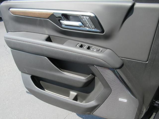 2025 Chevrolet Tahoe Vehicle Photo in LEESBURG, FL 34788-4022