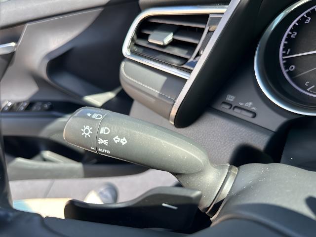 2018 Toyota Camry Vehicle Photo in MANITOWOC, WI 54220-5838