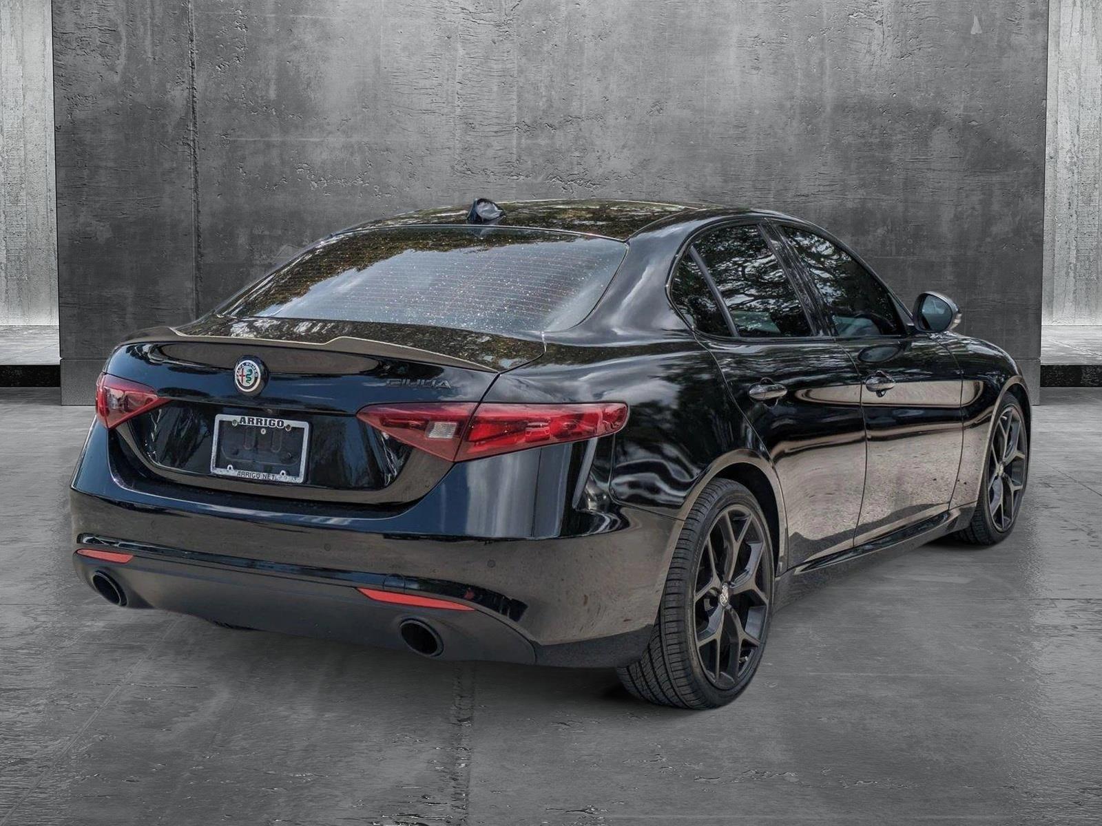 2020 Alfa Romeo Giulia Vehicle Photo in GREENACRES, FL 33463-3207