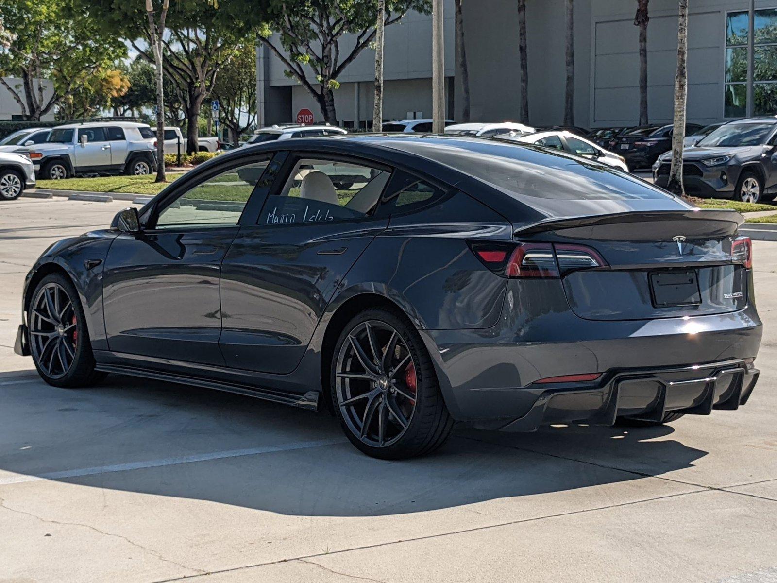 2023 Tesla Model 3 Vehicle Photo in Davie, FL 33331