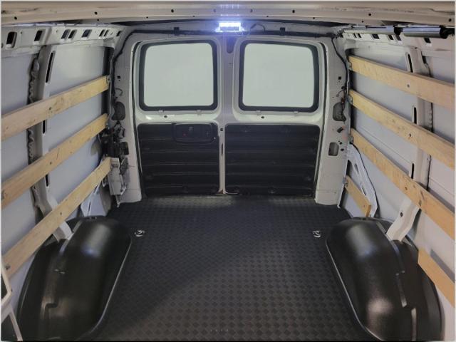 2023 Chevrolet Express Cargo 2500 Vehicle Photo in NEENAH, WI 54956-2243