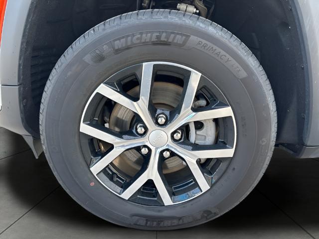 2023 Jeep Grand Cherokee L Vehicle Photo in MANITOWOC, WI 54220-5838