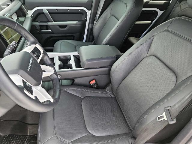 2025 Defender Vehicle Photo in AUSTIN, TX 78717