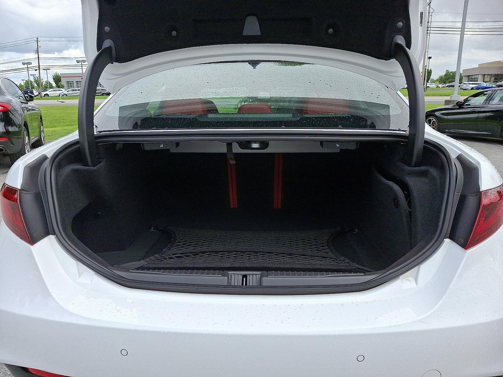 2022 Alfa Romeo Giulia Vehicle Photo in Mechanicsburg, PA 17050