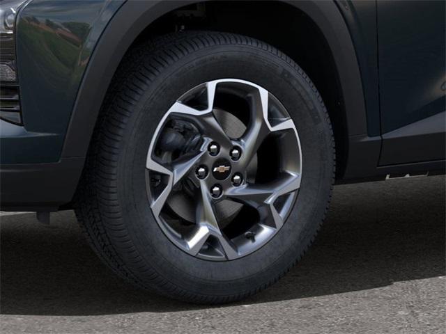 2025 Chevrolet Trax Vehicle Photo in ENGLEWOOD, CO 80113-6708