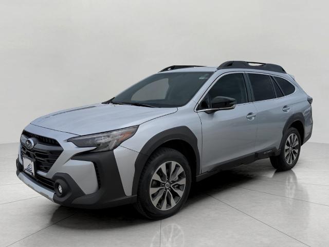 2025 Subaru Outback Vehicle Photo in Green Bay, WI 54304