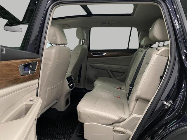 2024 Volkswagen Atlas Vehicle Photo in Appleton, WI 54913