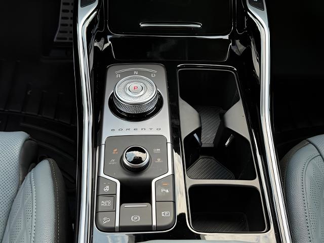 2025 Kia Sorento Hybrid Vehicle Photo in MADISON, WI 53713-3220