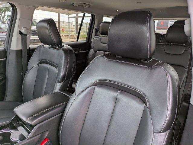 2021 Jeep Grand Cherokee L Vehicle Photo in SELMA, TX 78154-1460
