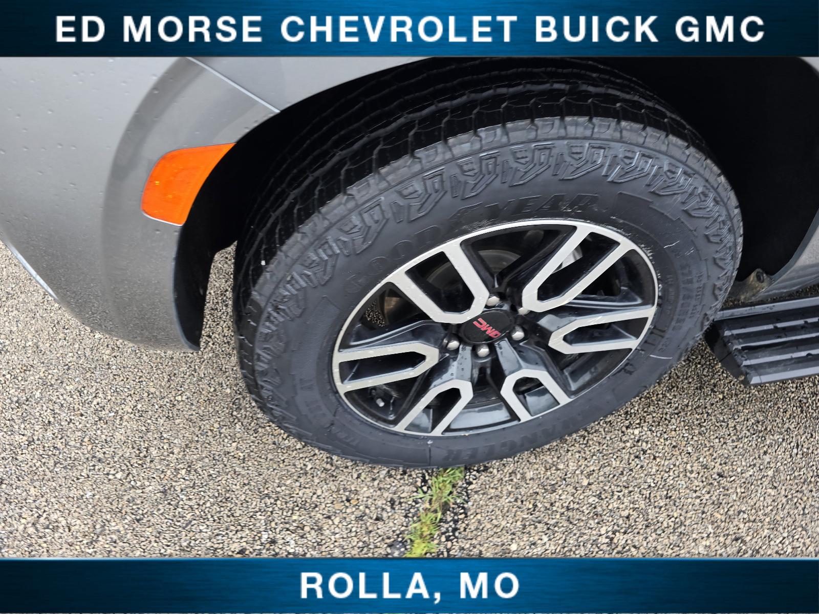 2023 GMC Yukon Vehicle Photo in Rolla, MO 65401