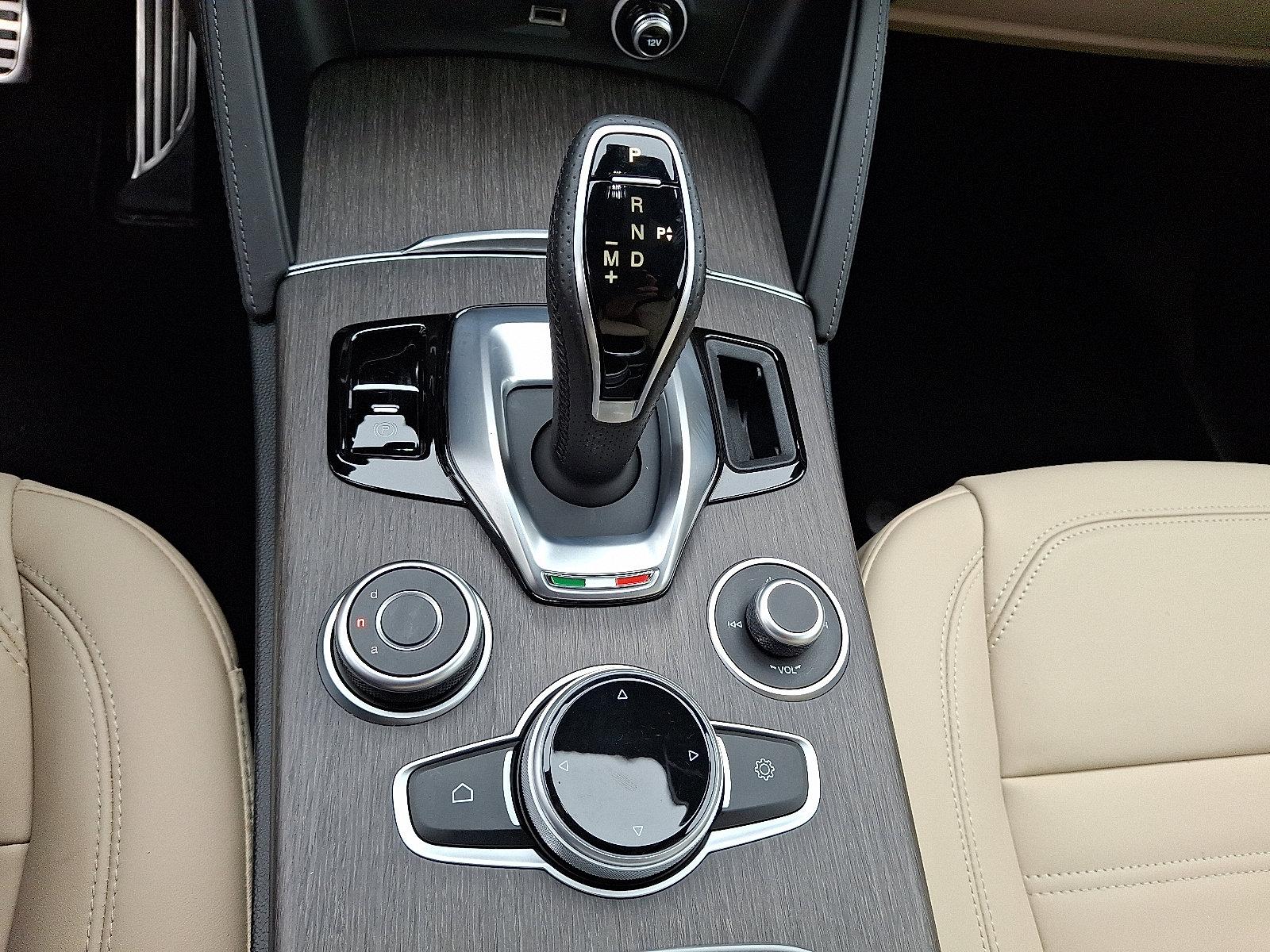 2023 Alfa Romeo Stelvio Vehicle Photo in Willow Grove, PA 19090