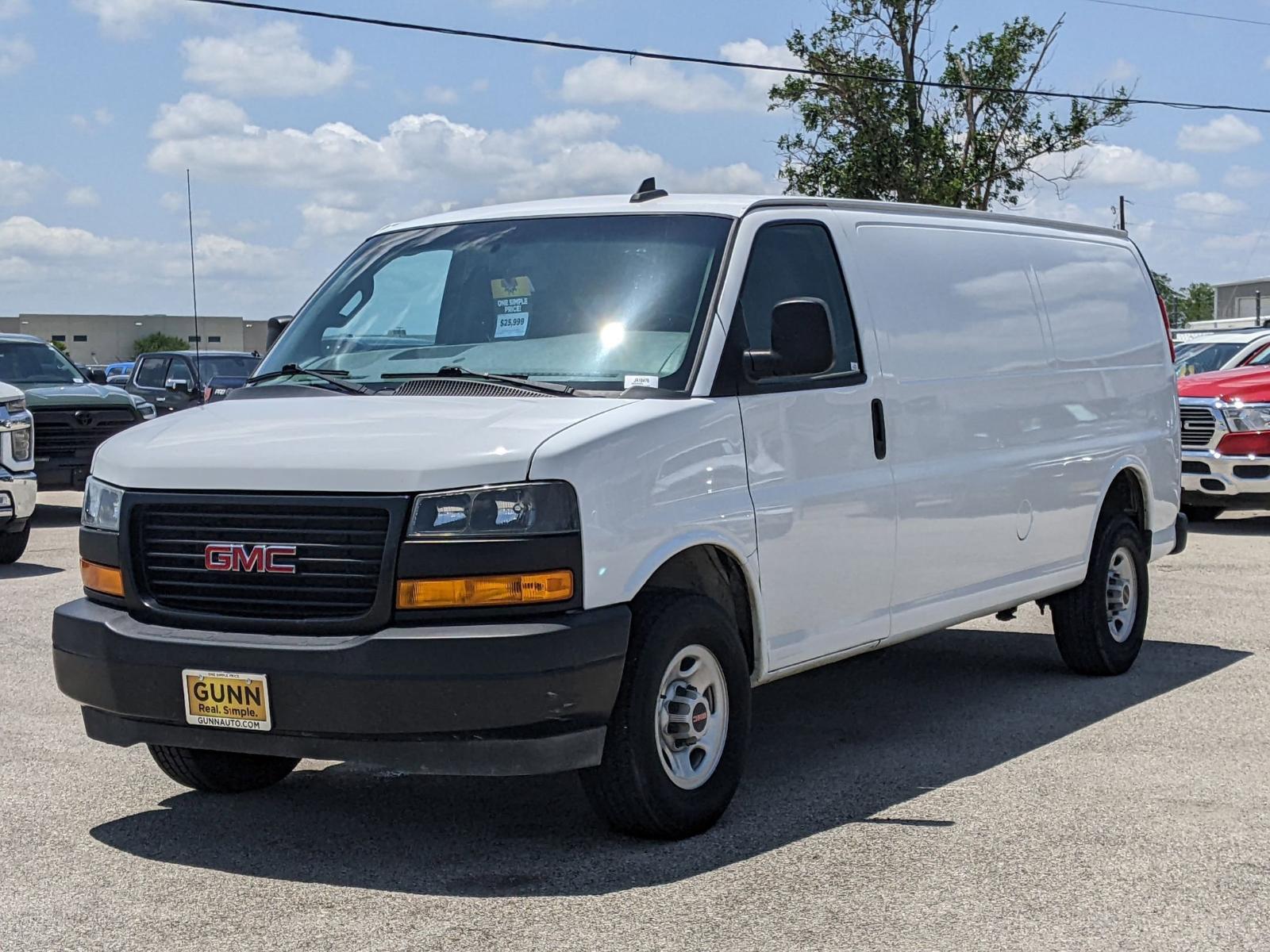 2023 GMC Savana Cargo Van Vehicle Photo in Seguin, TX 78155