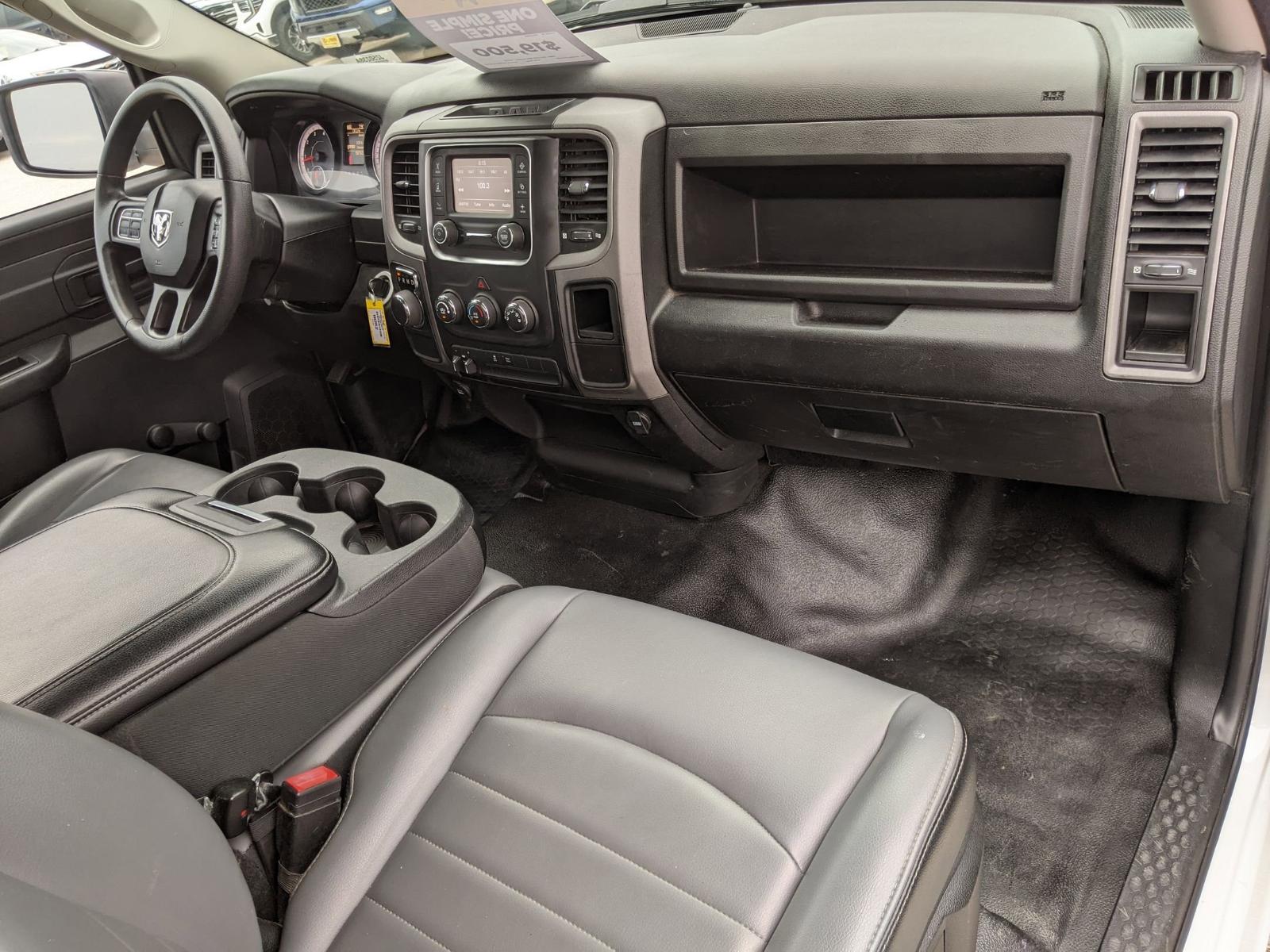 2021 Ram 1500 Classic Vehicle Photo in Seguin, TX 78155