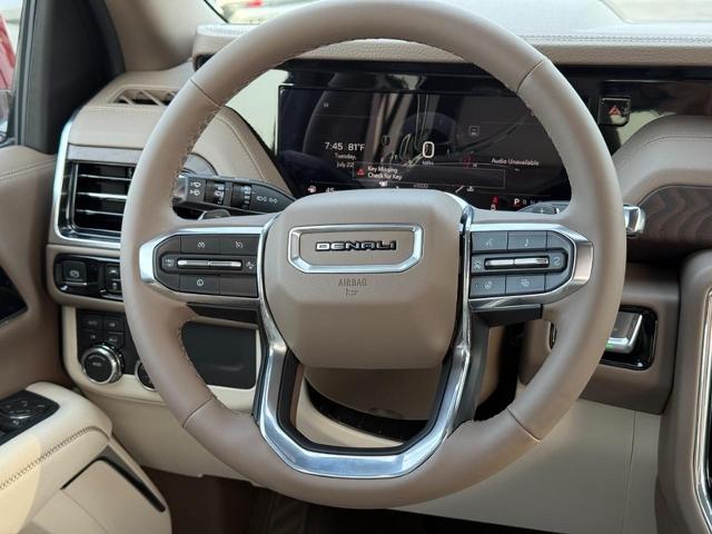 2025 GMC Yukon Vehicle Photo in COLUMBIA, MO 65203-3903